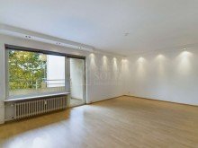 Wohnzimmer Helle Wohnung in beliebter Lage von Dudweiler-S�d mit 95 m� und zwei Balkonen