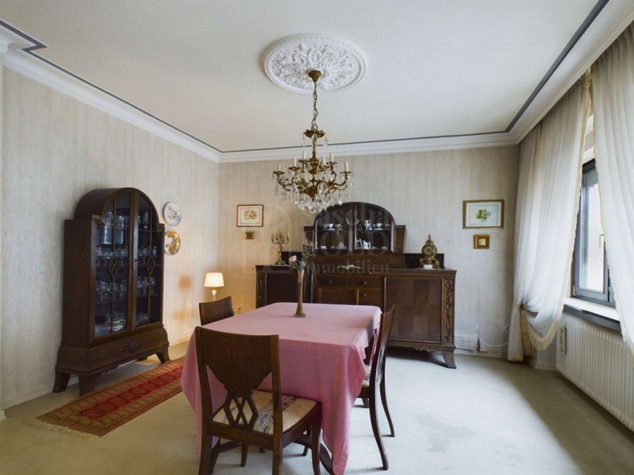 EG - Wohnzimmer Zweifamilienhaus Schiffweiler