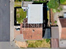 Drohnenaufnahme Freistehendes Zweifamilienhaus in super Lage - mit Garten, Balkon und Garage in St. Ingbert