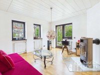 Bild (a9ac208ae9adf18673c45ab89b330bf1): Gro�es Anwesen mit Einliegerwohnung auf weitl�ufigem Grundst�ck mit Panoramablick