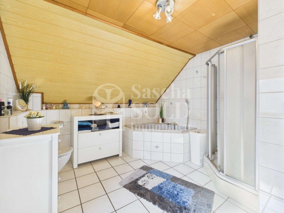 DG-Badezimmer Reihenendhaus Friedrichsthal