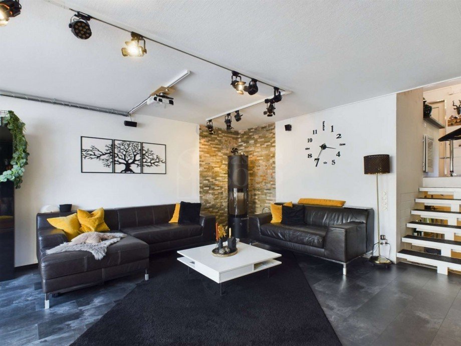 Wohn- und Esszimmer Reihenendhaus Sankt Ingbert