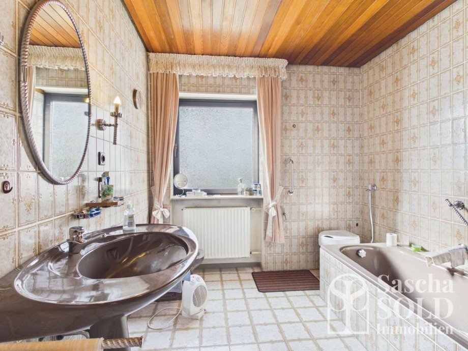 EG - Badezimmer Einfamilienhaus Sankt Ingbert