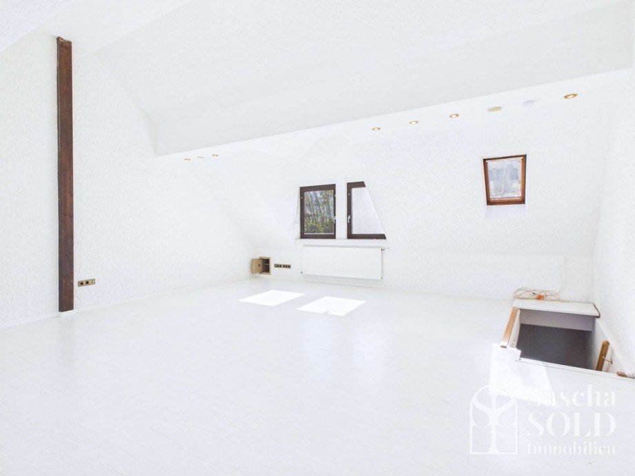 DG - Wohnbereich Reihenmittelhaus Sankt Ingbert