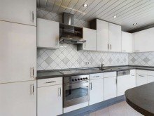 K�che Helle Wohnung in beliebter Lage von Dudweiler-S�d mit 95 m� und zwei Balkonen