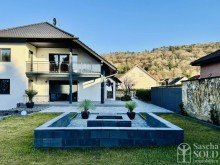 Garten Luxus in Kirkel-Neuh�usel - Exklusives Anwesen mit 3 Wohneinheiten, Garten & Top-Ausstattung