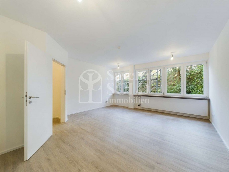 Wohnzimmer Etagenwohnung Dudweiler
