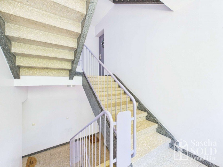 Treppenhaus Etagenwohnung Sankt Ingbert