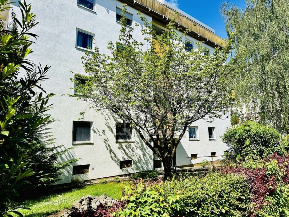 Stra�enseite Etagenwohnung Saarbr�cken