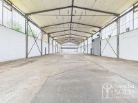 Bild (d35c8bb1651ce3bb176195d0db86edc3): Gewerbehalle in St. Ingbert-Mitte mit ca. 828 m�, 5 To. Kranbahn und Rolltor