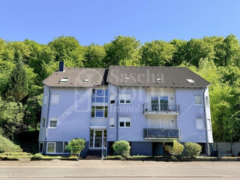Hauptbild: Renovierte 1-Zimmer-Wohnung in gepflegtem Mehrfamilienhaus in zentraler Lage von Saarbr�cken-Scheidt