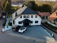 Bild (d8f4279c6d403d24e9254b19926f4c84): Luxus in Kirkel-Neuh�usel - Exklusives Anwesen mit 3 Wohneinheiten, Garten & Top-Ausstattung