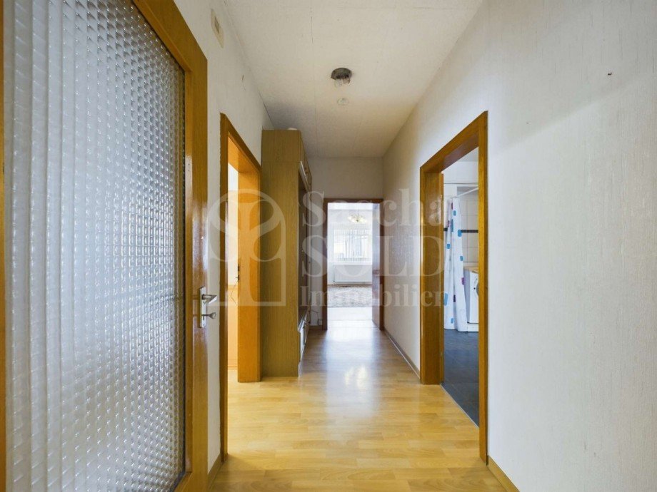 EG - Flur Zweifamilienhaus Gersheim