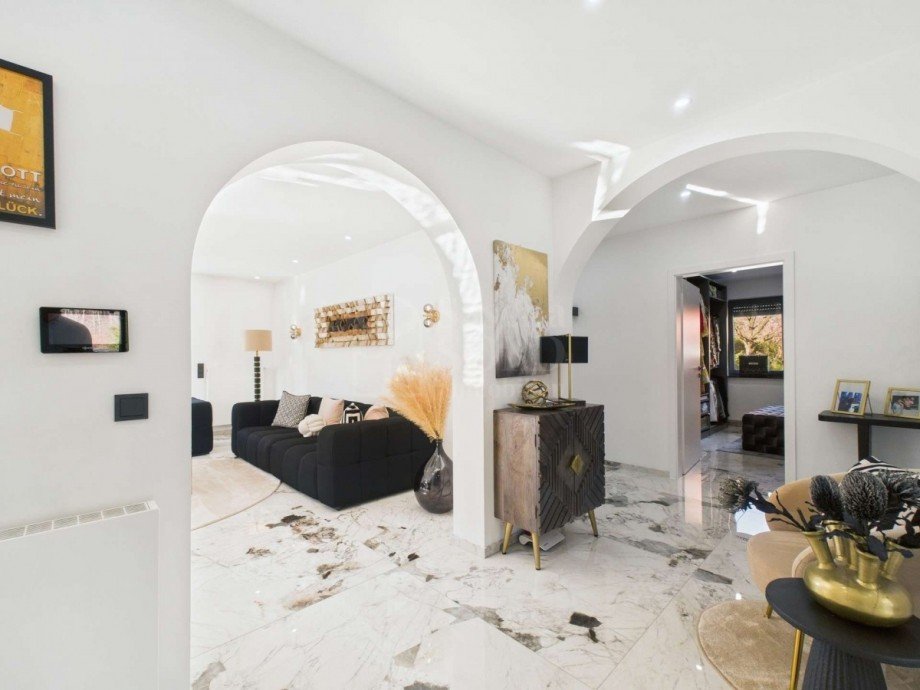 WE im EG - Diele Erdgeschosswohnung Kirkel