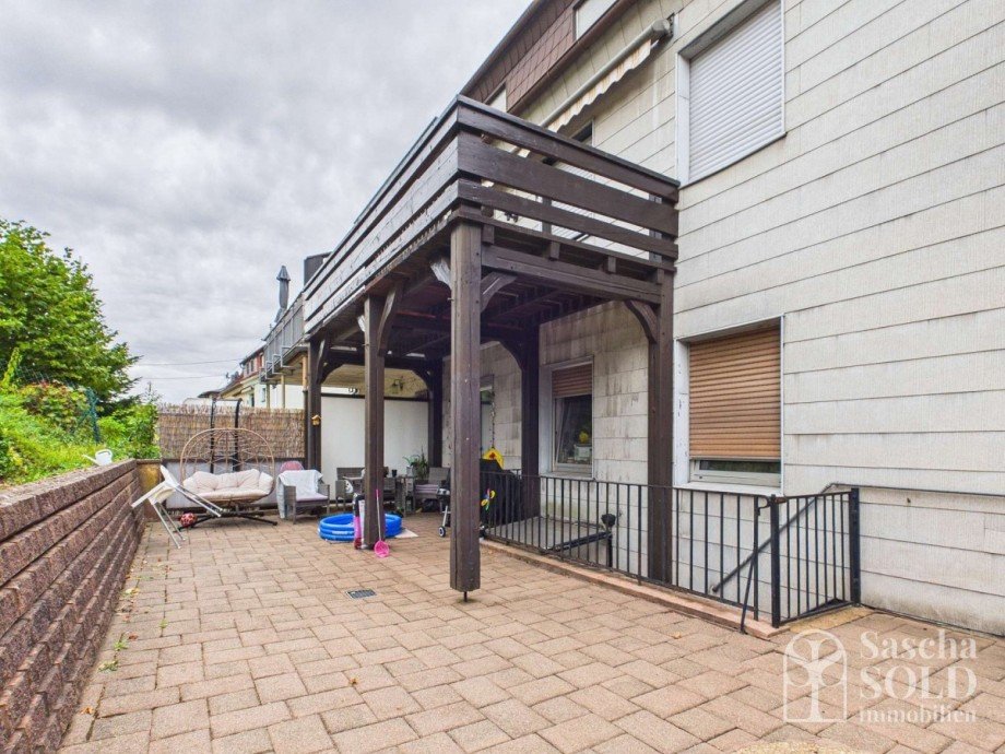 Terrasse und Balkon Zweifamilienhaus Saarbr�cken