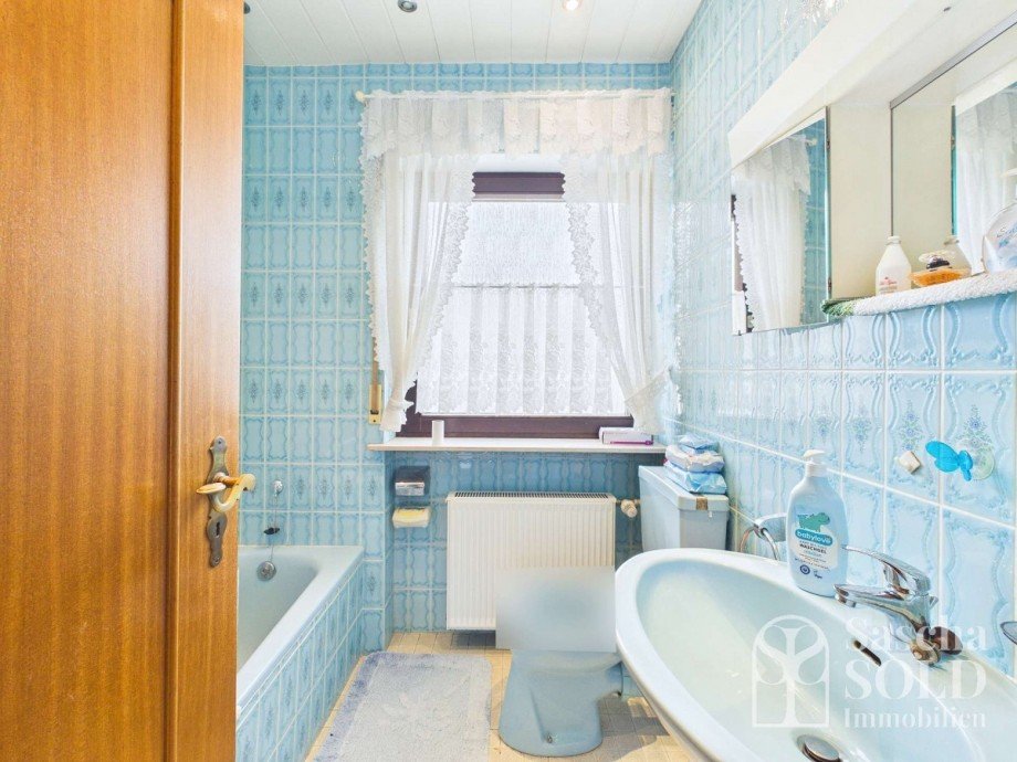 Badezimmer 1 Einfamilienhaus Gro�rosseln