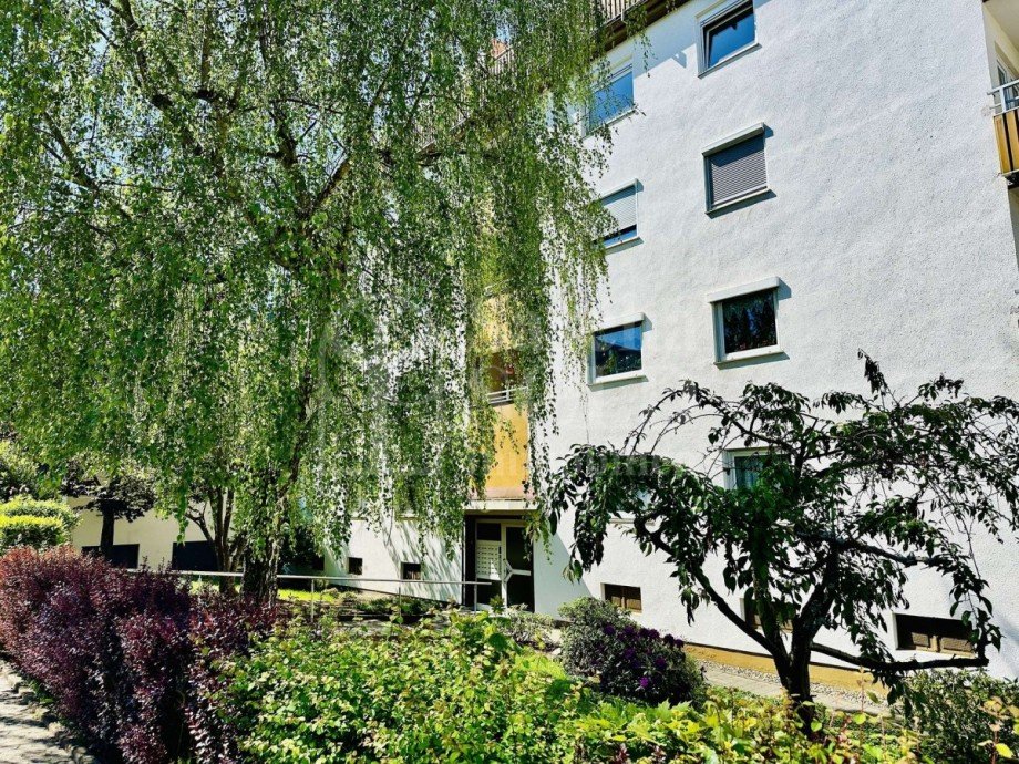 Stra�enseite Etagenwohnung Saarbr�cken