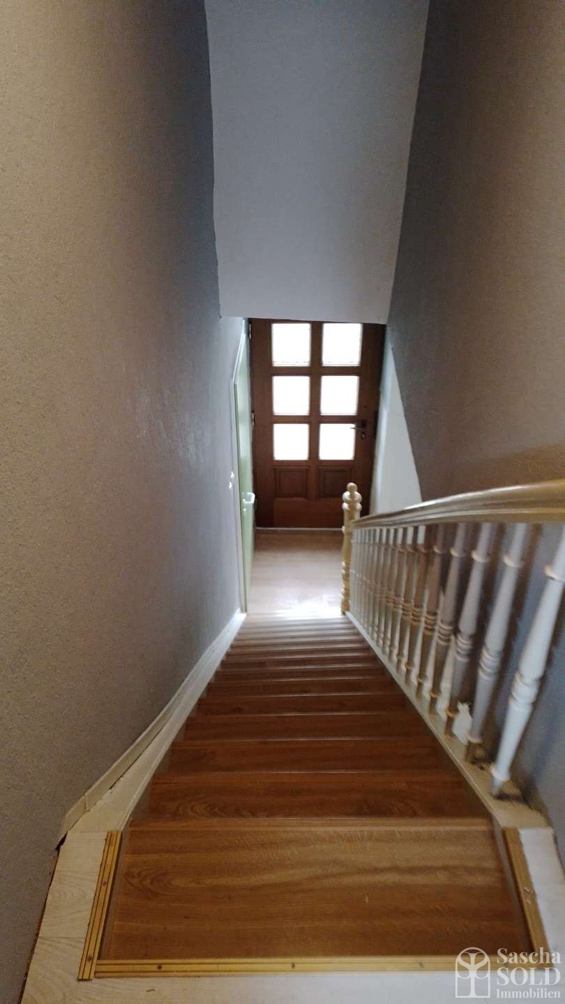 Treppe zum Dachgeschosss Einfamilienhaus Sankt Ingbert