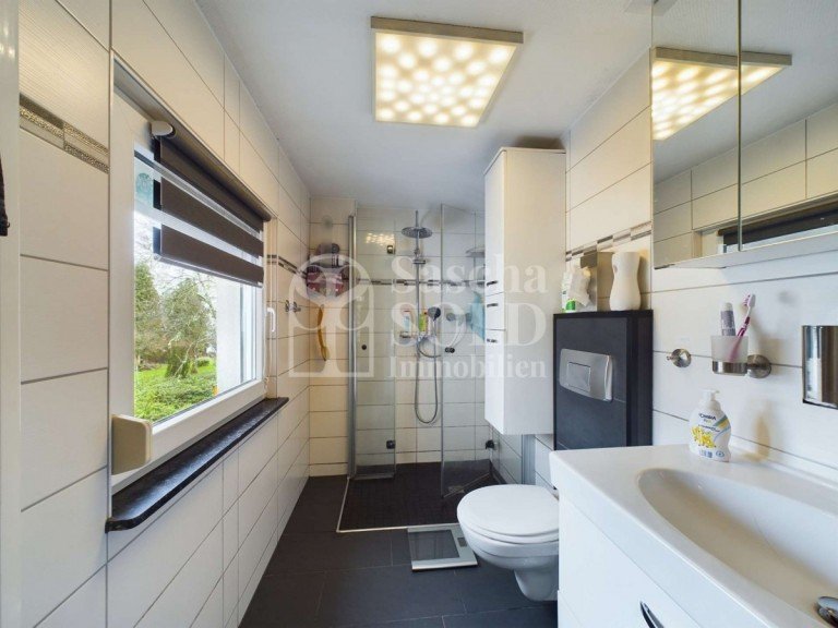 Badezimmer Wiebelskirchen Einfamilienhaus Einziehen und wohlf�hlen - Sch�nes Einfamilienhaus mit 2 B�dern, Garage und gro�er Terrasse