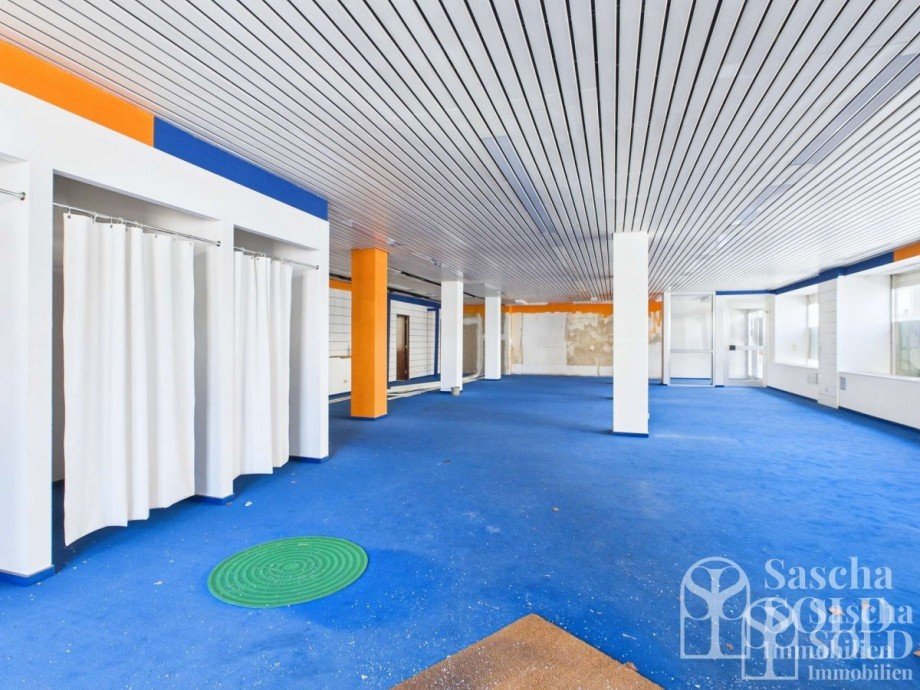 EG - Gewerbefl�che Wohn- / Gesch�ftshaus Saarwellingen